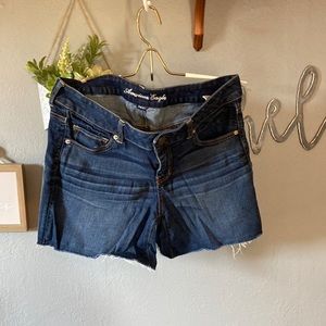 American Eagle high waisted short shorts